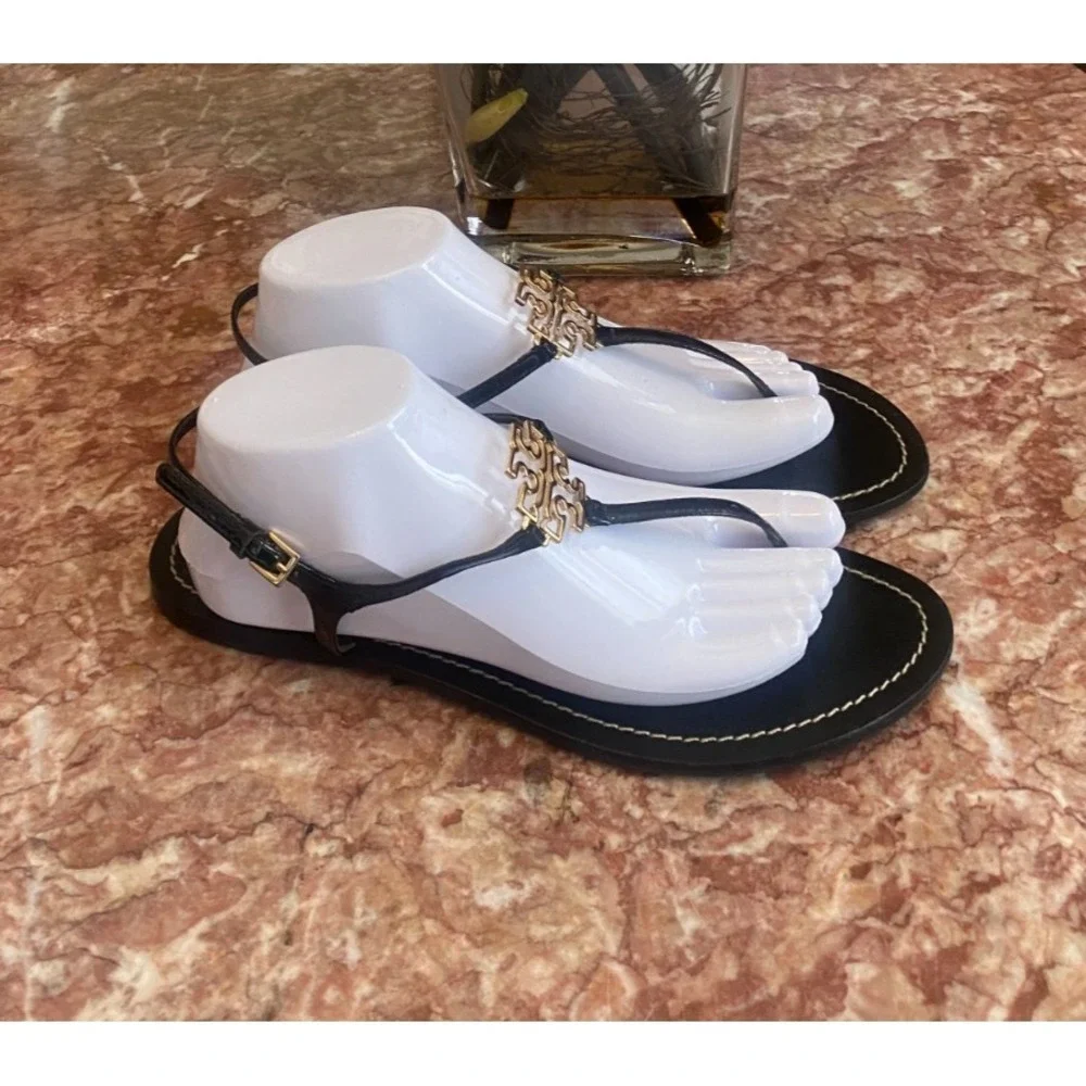 Tory Burch Melinda Black Leather Gold Logo Medallion Thong Sandal 9.5M EUC, $295